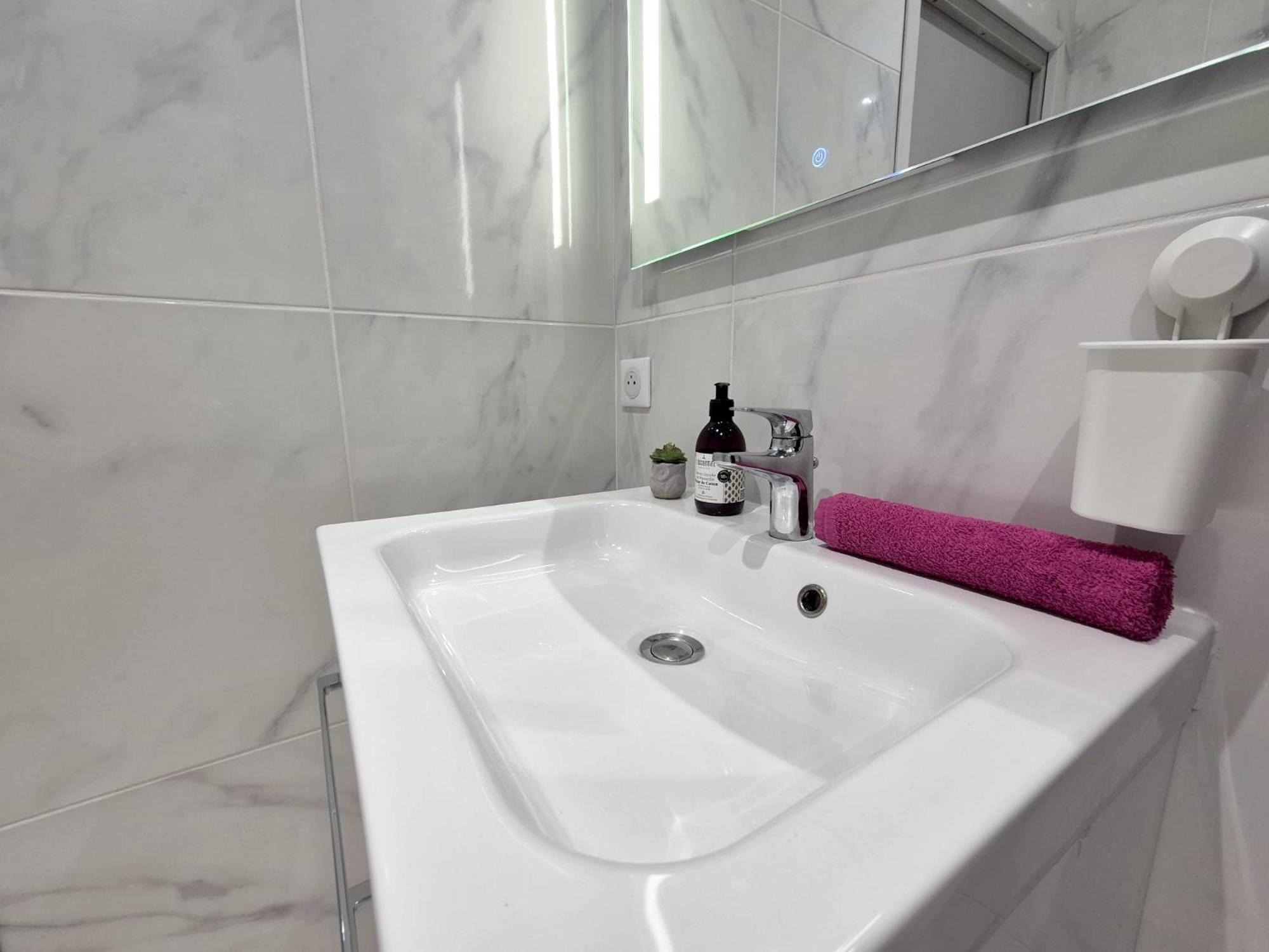 Studio Renove Au Centre Ville 尼斯 外观 照片